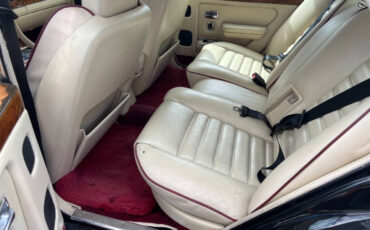 Bentley-Turbo-R-1990-Sedan-18