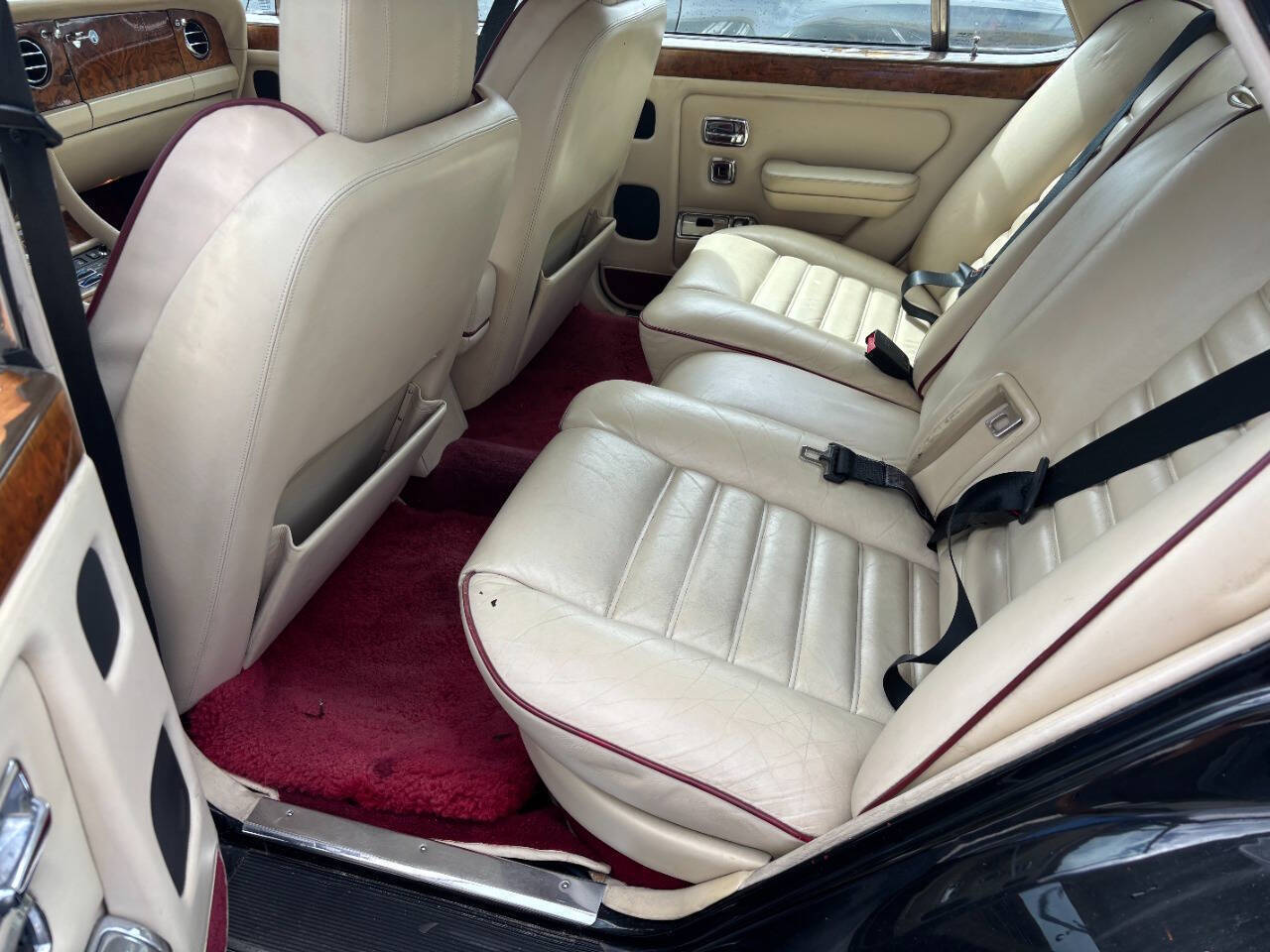 Bentley-Turbo-R-1990-Sedan-18