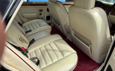 Bentley-Turbo-R-1990-Sedan-22