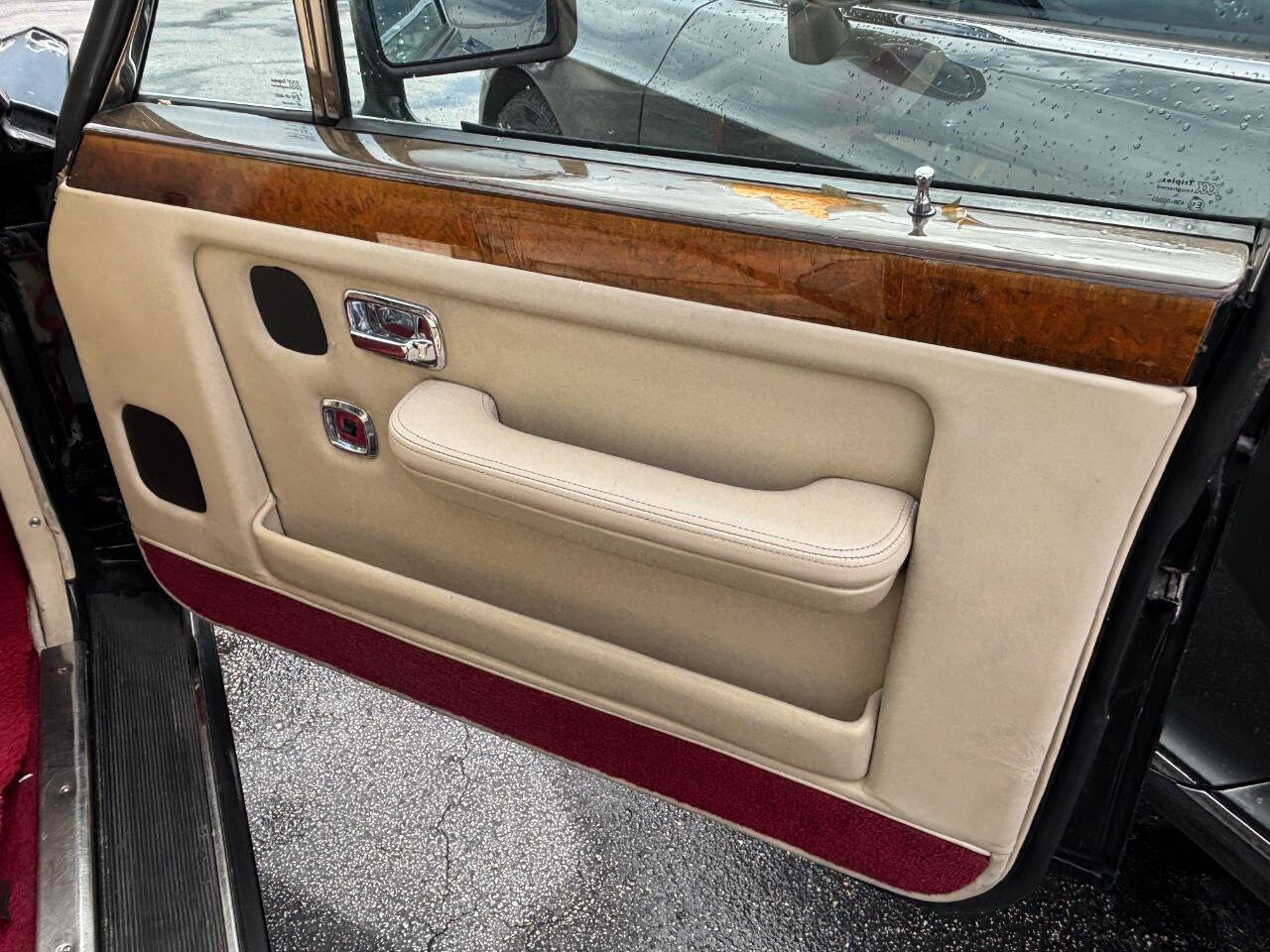 Bentley-Turbo-R-1990-Sedan-23