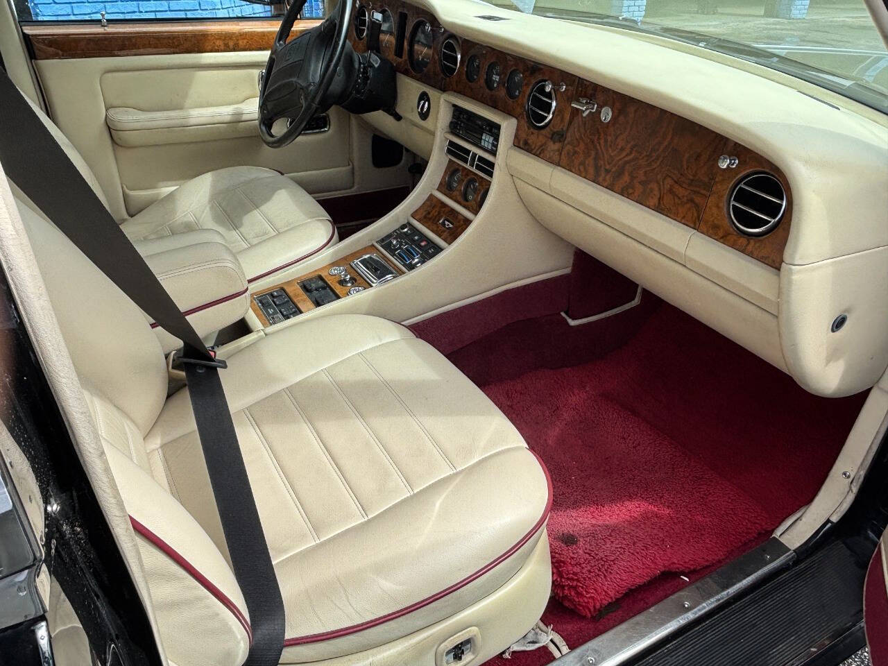 Bentley-Turbo-R-1990-Sedan-24