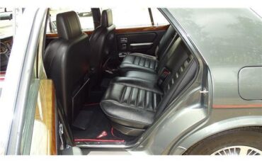 Bentley-Turbo-R-1991-SEDAN-15