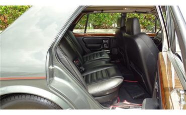 Bentley-Turbo-R-1991-SEDAN-17