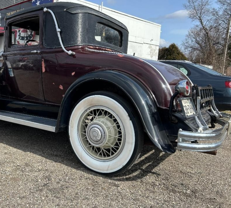 Buick-8-66-1931-Sedan-6