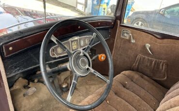 Buick-8-66-1931-Sedan-7