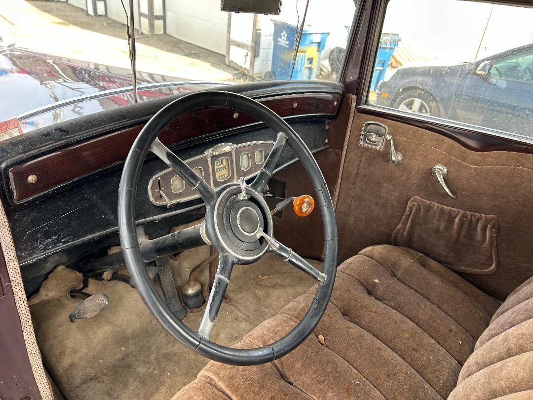 Buick-8-66-1931-Sedan-7