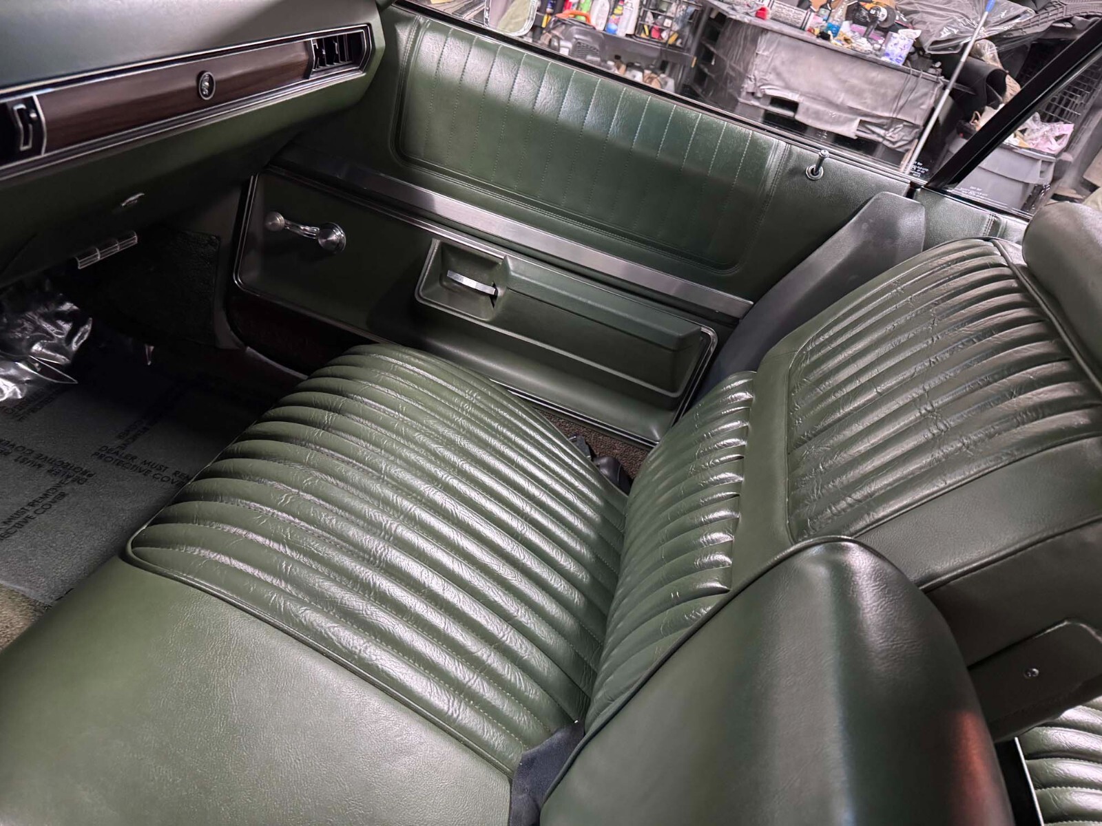 Buick-Centurion-1972-Sedan-12