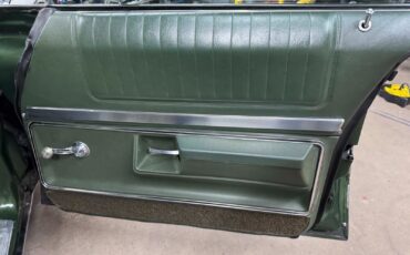 Buick-Centurion-1972-Sedan-20