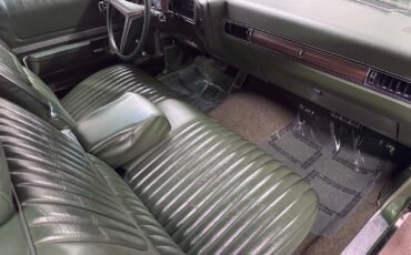 Buick-Centurion-1972-Sedan-22