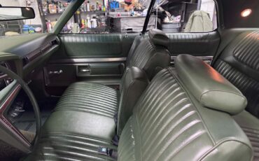 Buick-Centurion-1972-Sedan-5