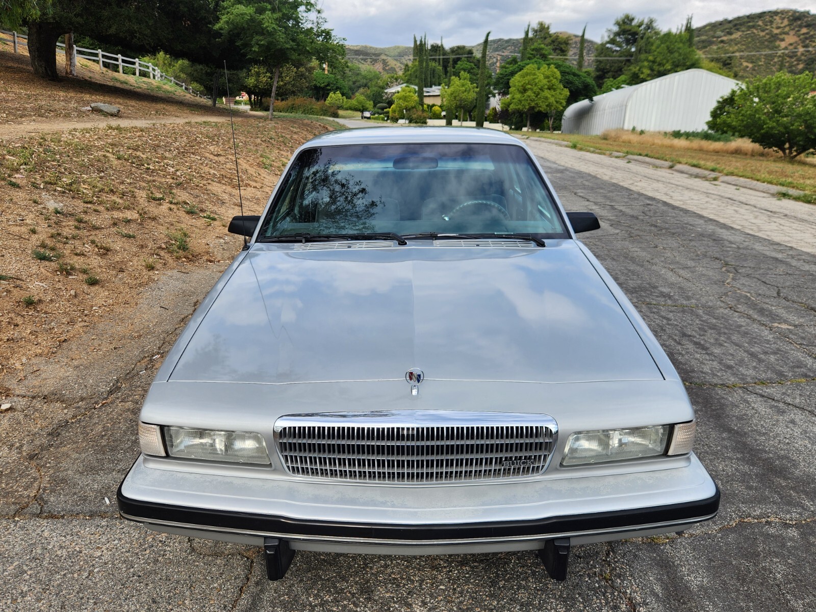 Buick-Century-1991-Sedan-1