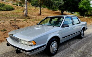 Buick-Century-1991-Sedan