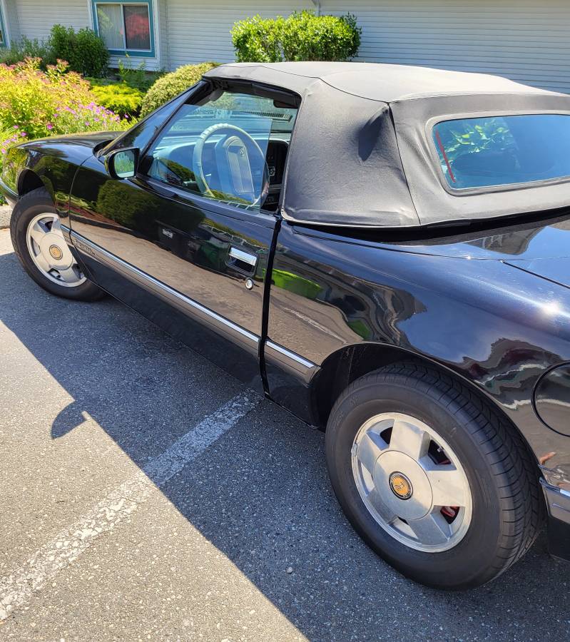 Buick-Convertible-1990-black-1