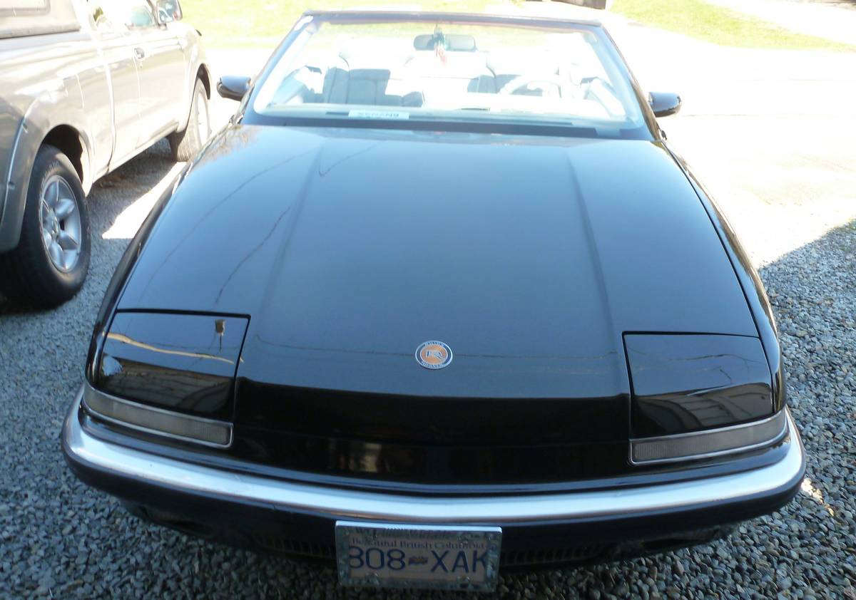 Buick-Convertible-1990-black-3