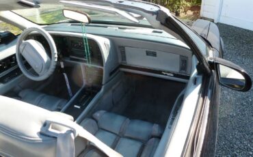 Buick-Convertible-1990-black-5