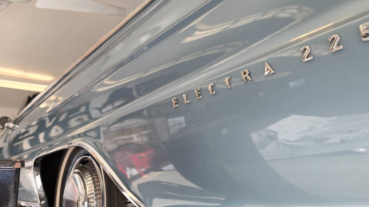 Buick-Electra-1962-blue-17
