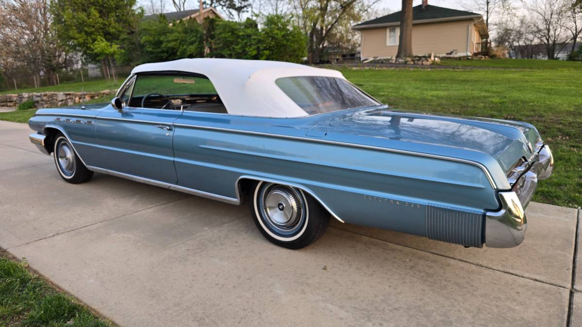 Buick-Electra-1962-blue-6