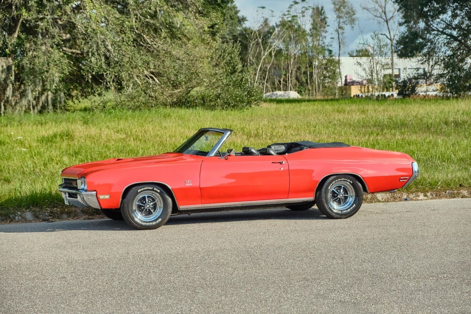 Buick-Gran-Sport-1971-2-Door-27