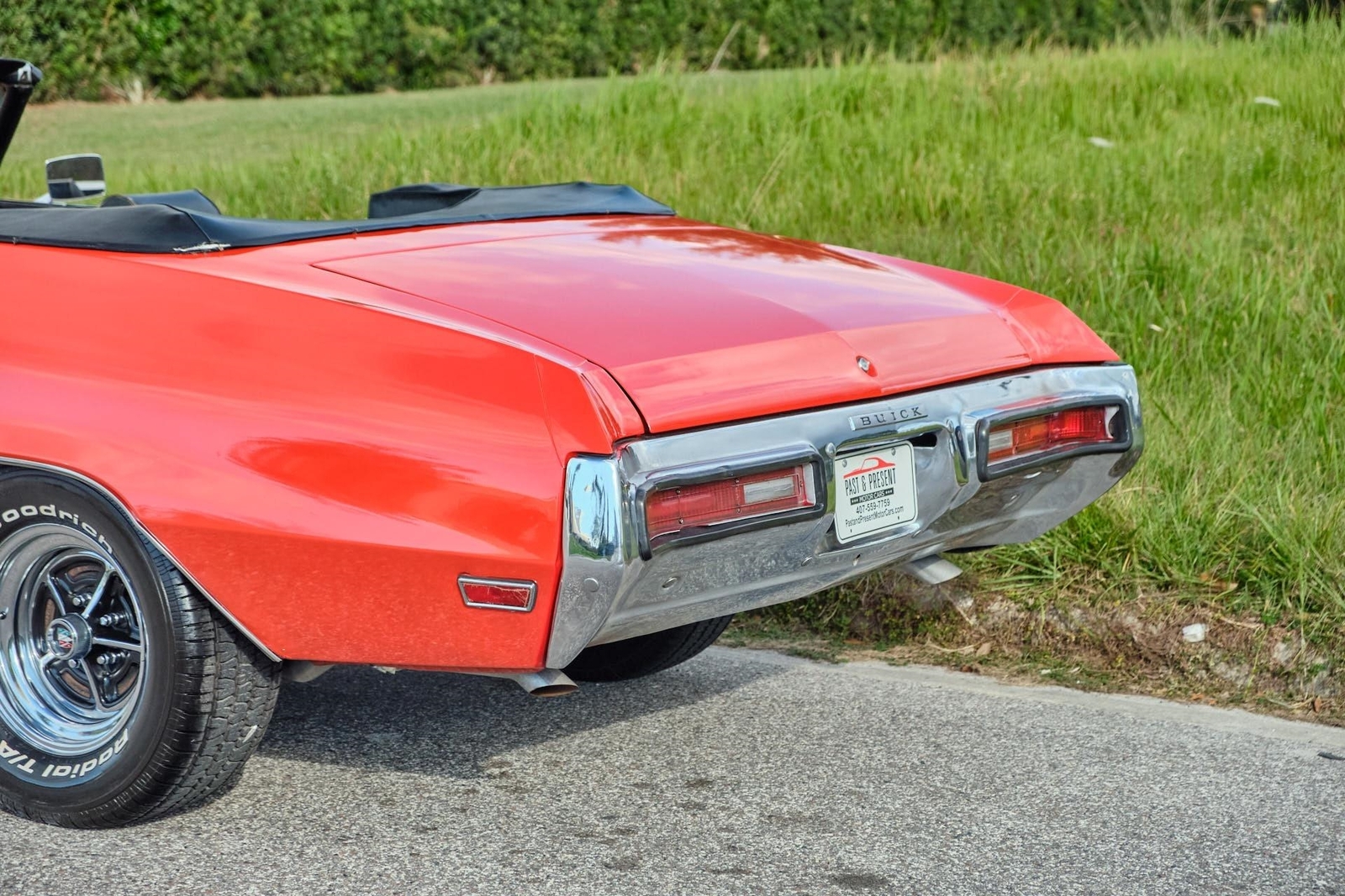 Buick-Gran-Sport-1971-2-Door-35