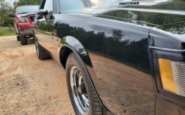 Buick-Grand-National-1987-1