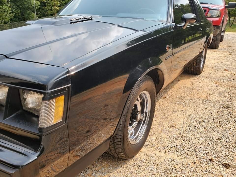 Buick-Grand-National-1987-13