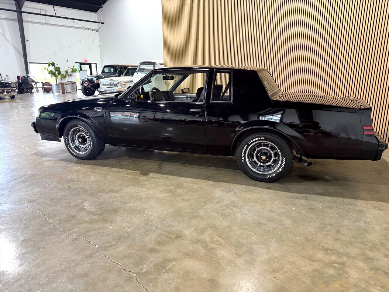 Buick-Grand-National-1987-American-Muscle-Car-19