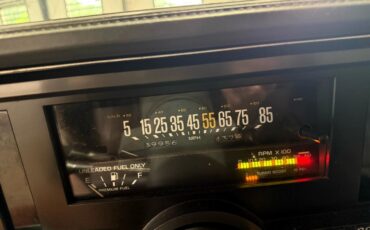 Buick-Grand-National-1987-American-Muscle-Car-27