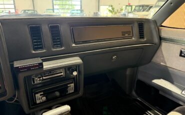 Buick-Grand-National-1987-American-Muscle-Car-30