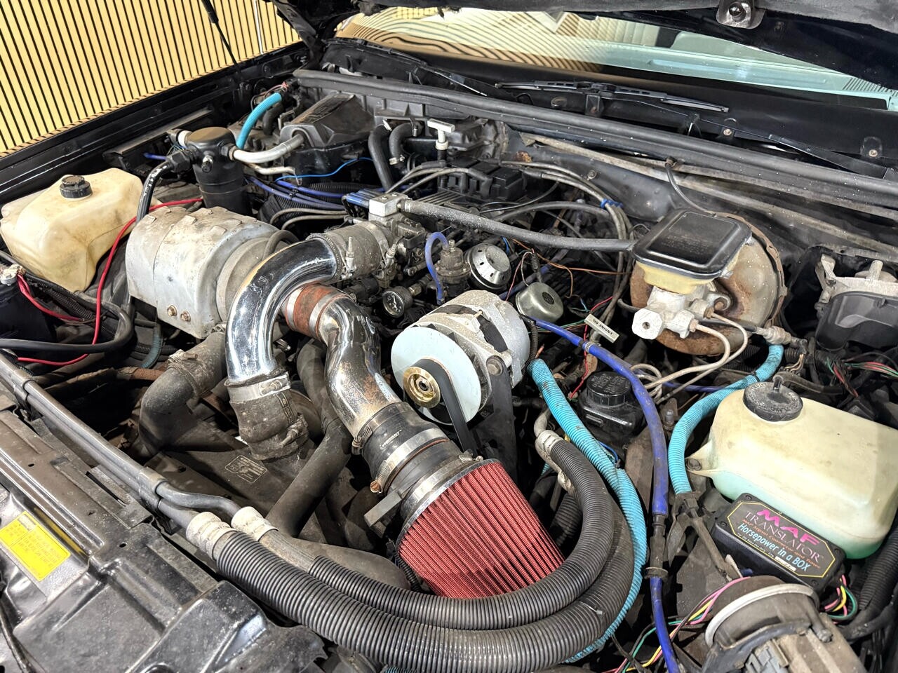 Buick-Grand-National-1987-American-Muscle-Car-35