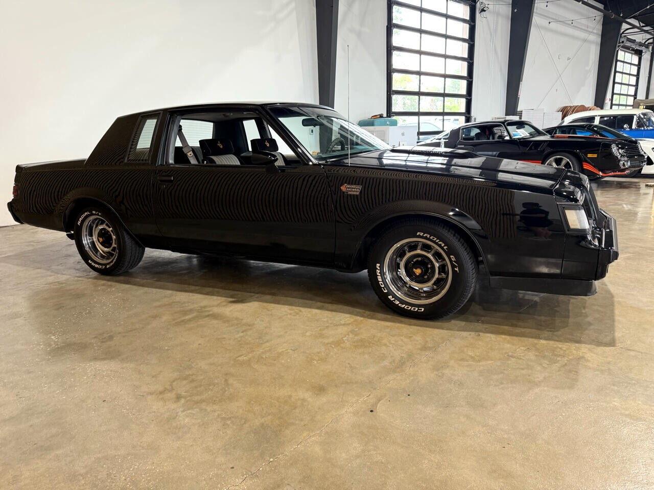 Buick-Grand-National-1987-American-Muscle-Car-9