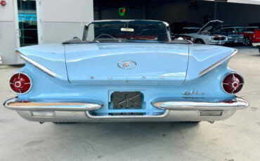 Buick-LeSabre-1960-Wagon-4