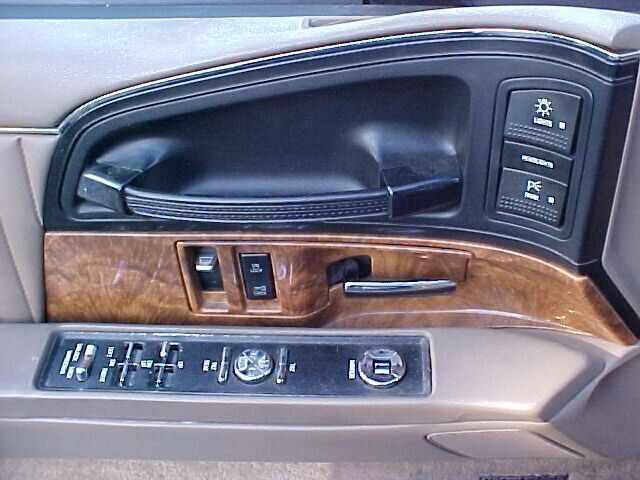 Buick-Park-Avenue-1993-Sedan-9