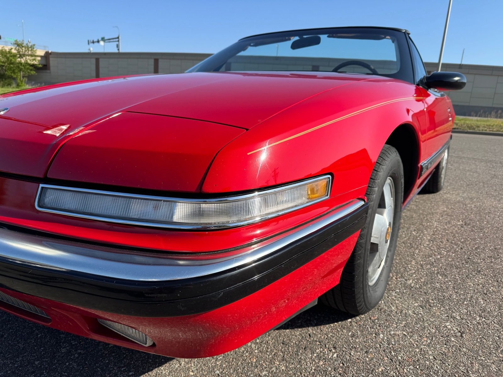 Buick-Reatta-1990-Convertible-16