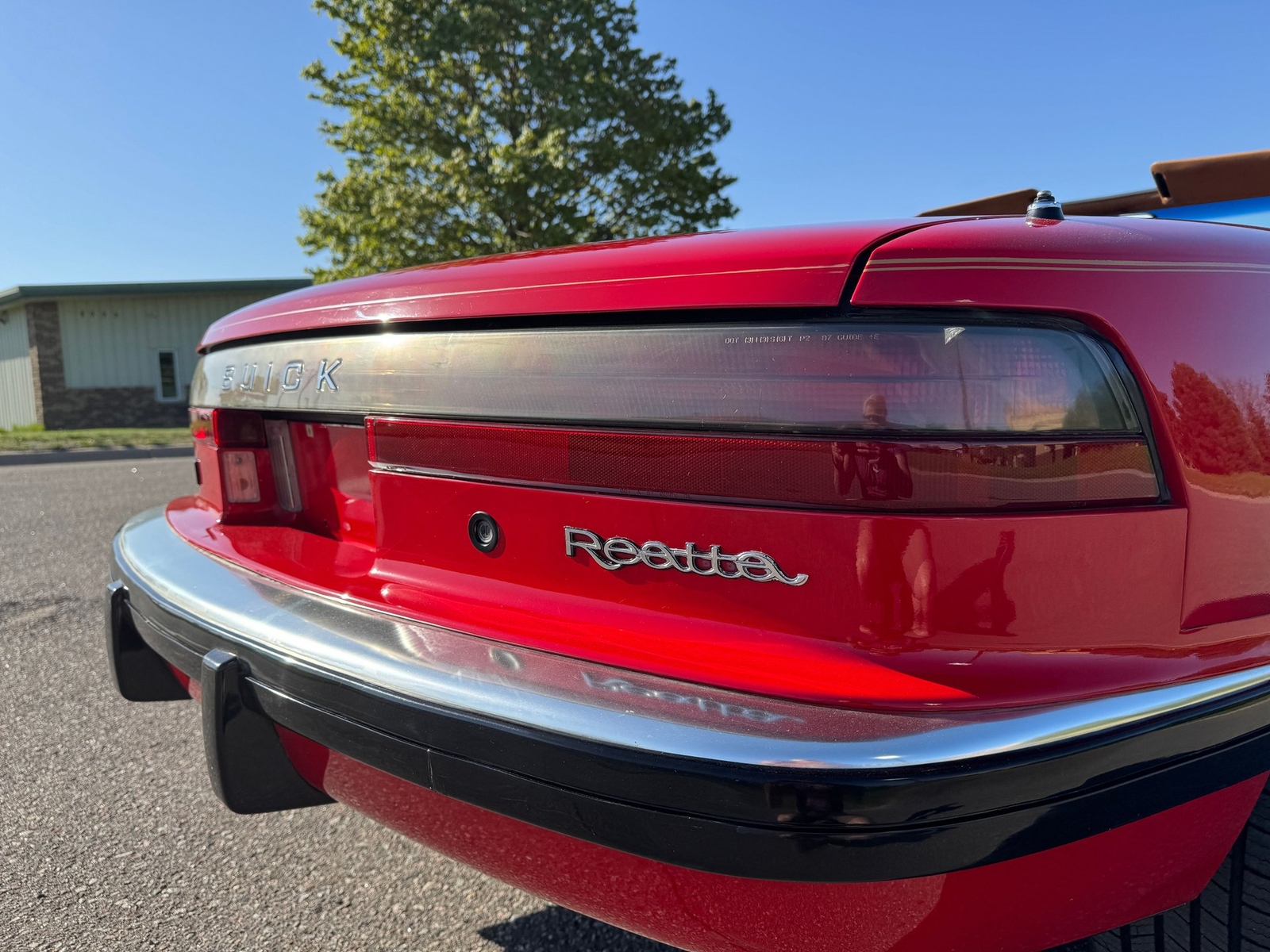 Buick-Reatta-1990-Convertible-23