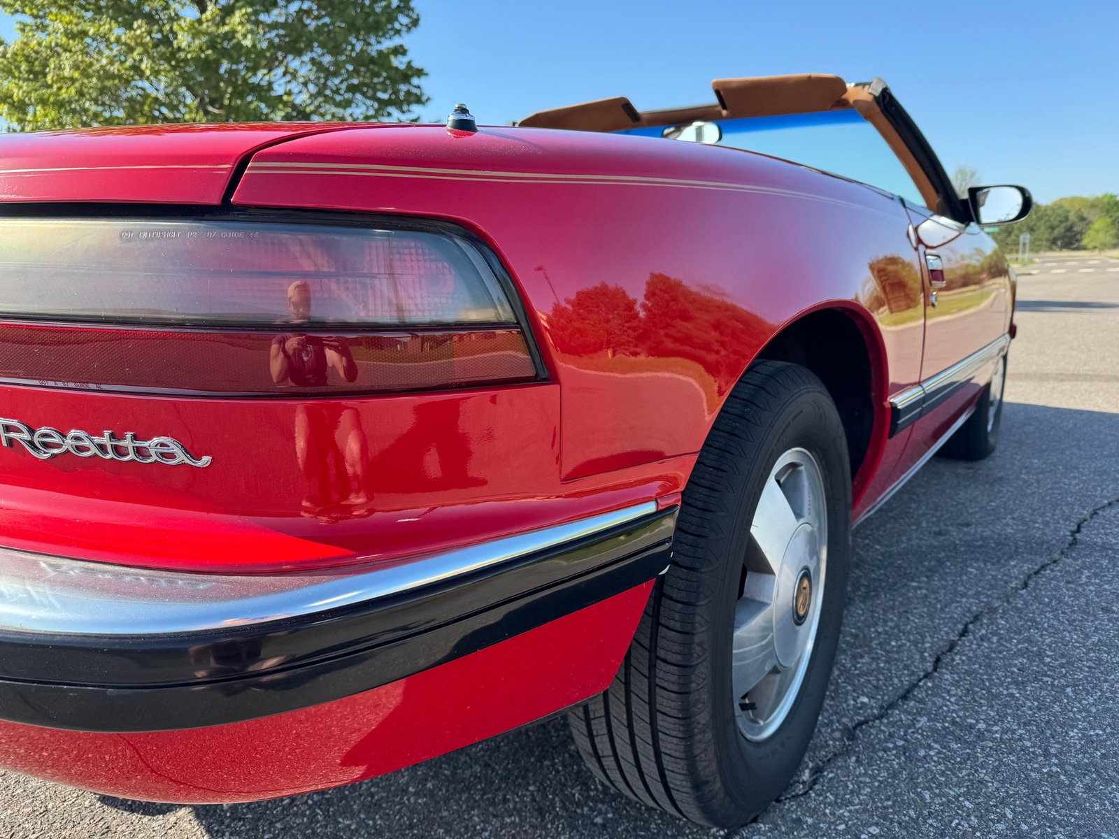 Buick-Reatta-1990-Convertible-24