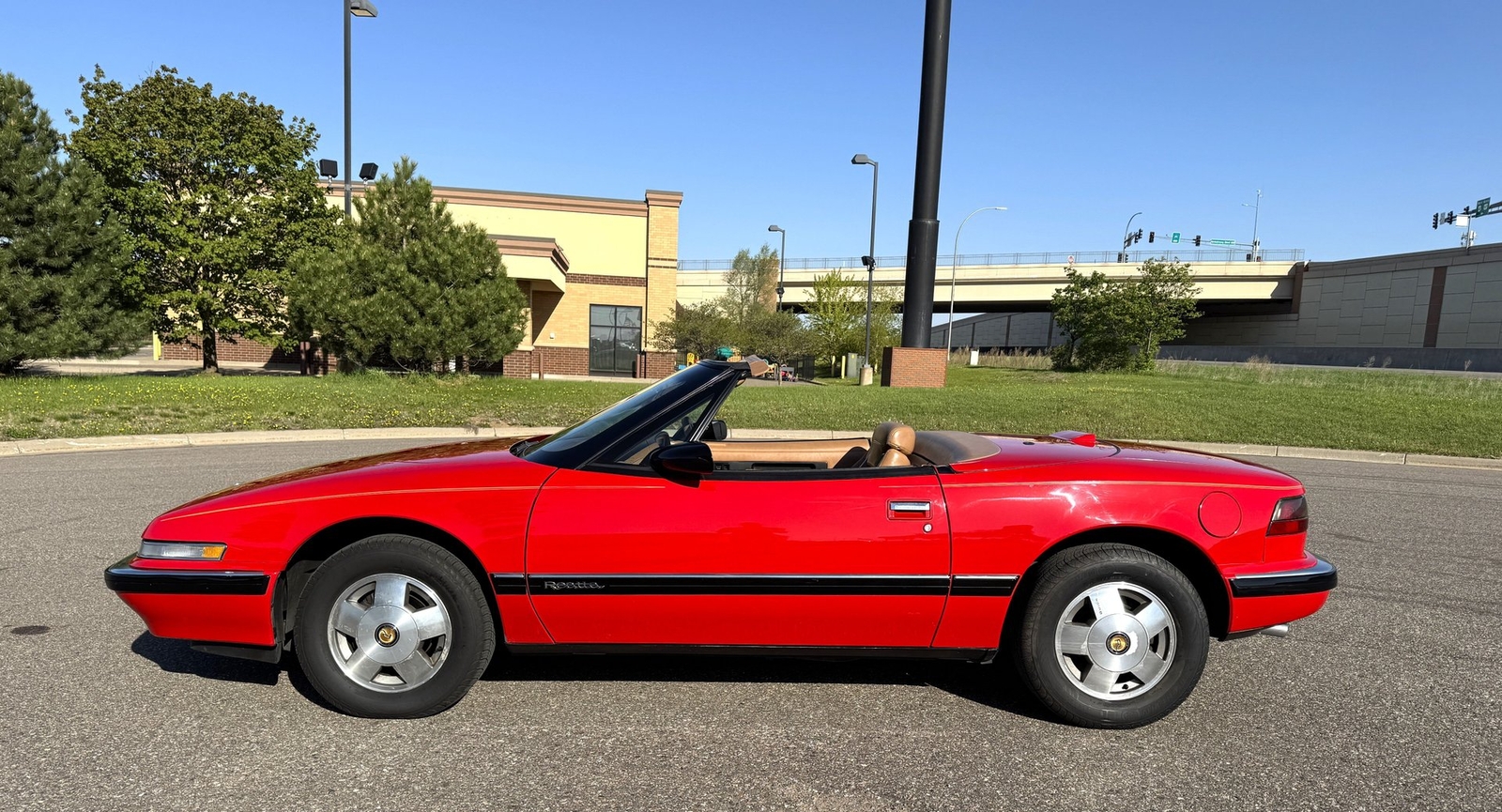 Buick-Reatta-1990-Convertible-6