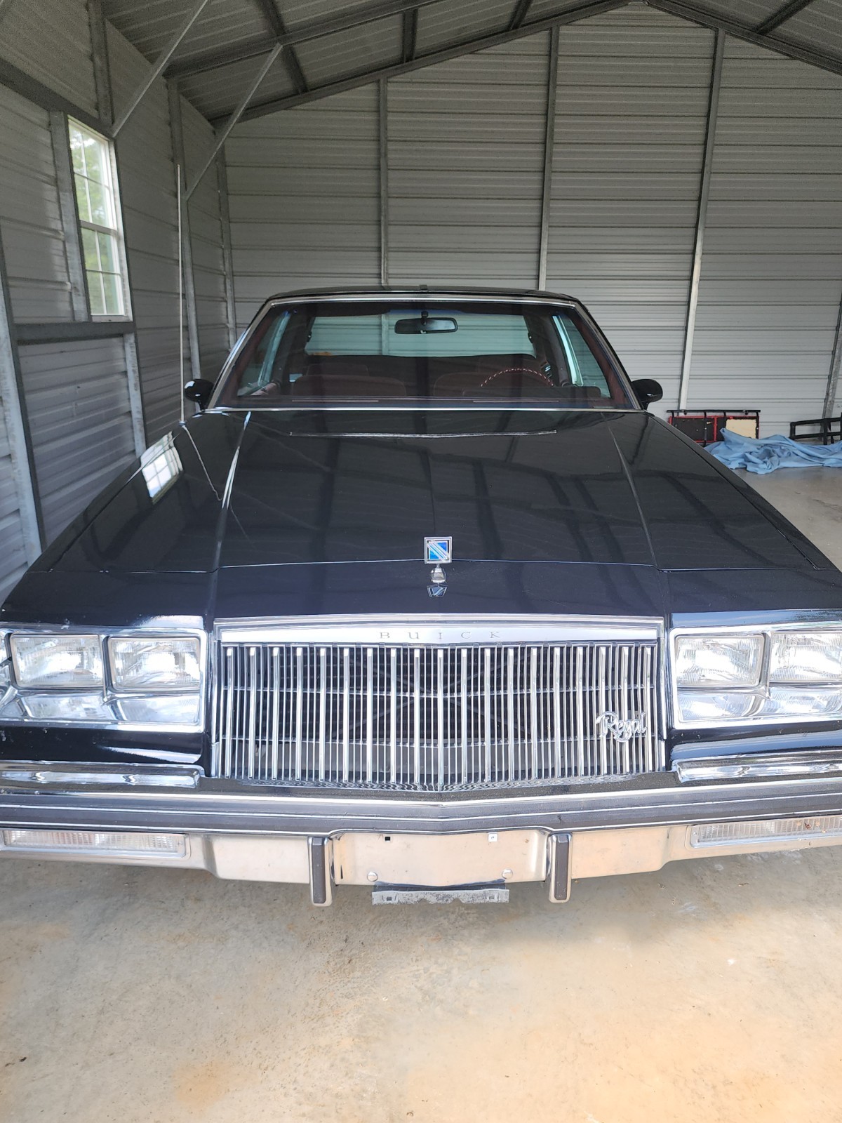 Buick-Regal-1983-Sedan