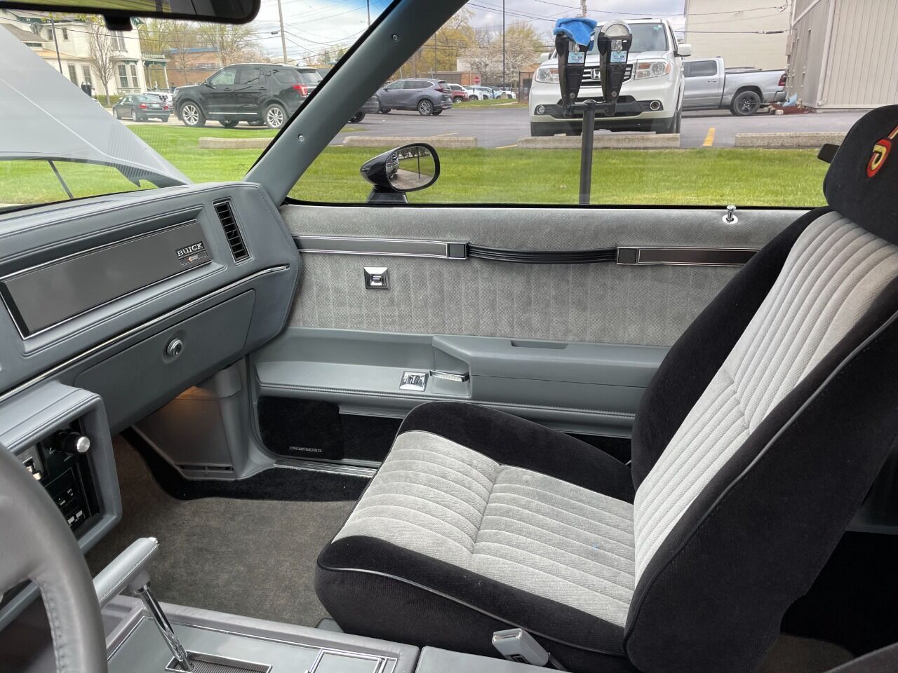 Buick-Regal-1986-Coupe-36