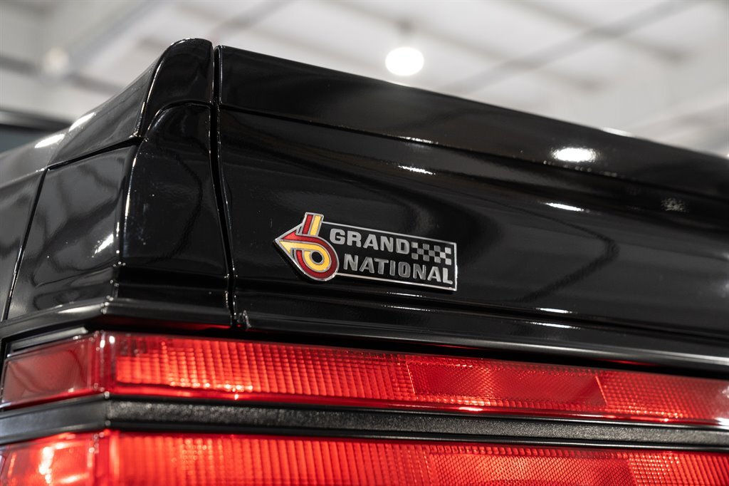 Buick-Regal-1987-2d-Coupe-31