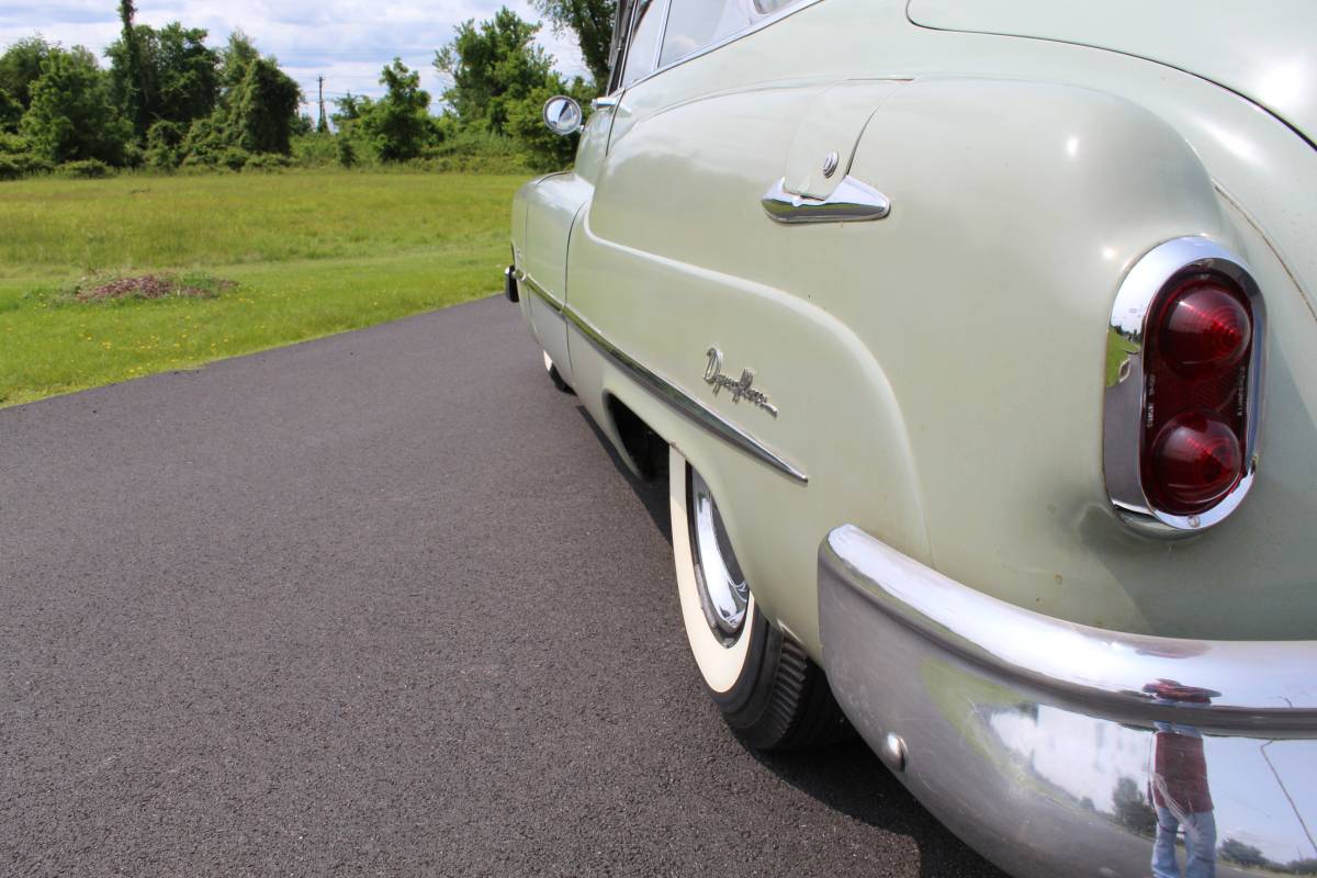 Buick-Riviera-1950-green-5