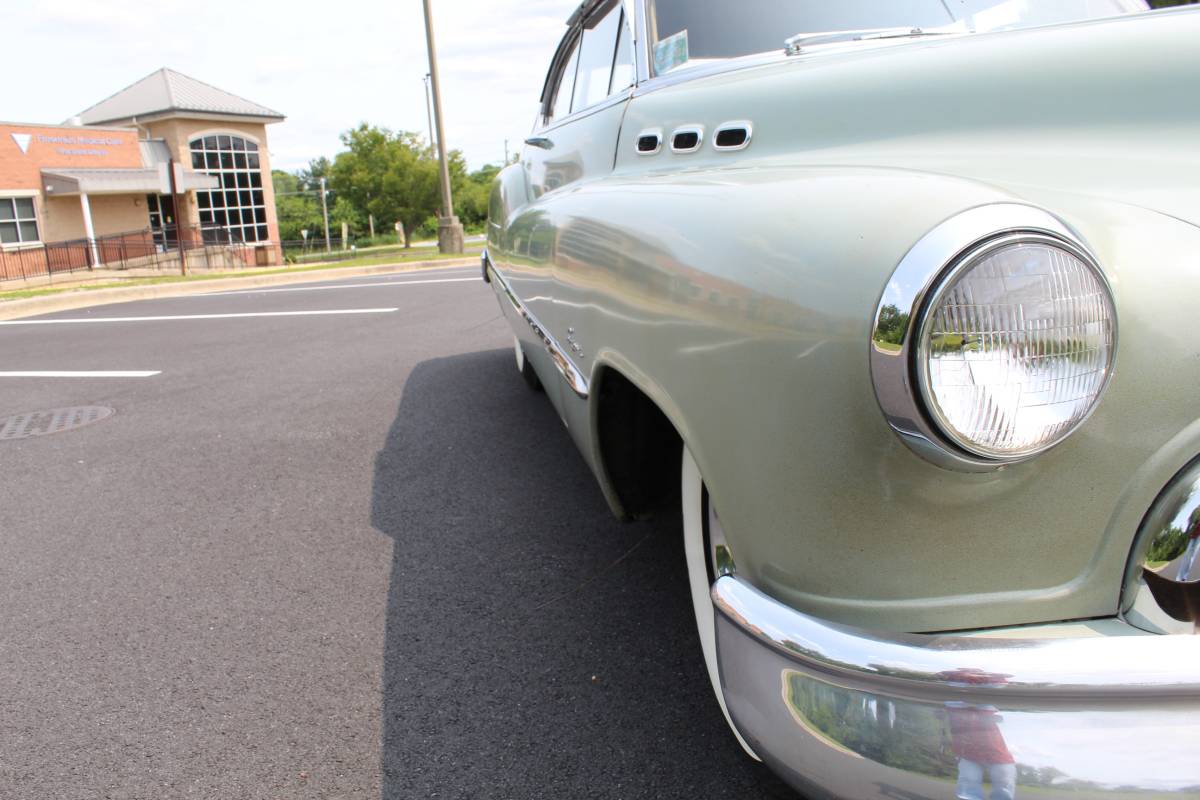 Buick-Riviera-1950-green-7