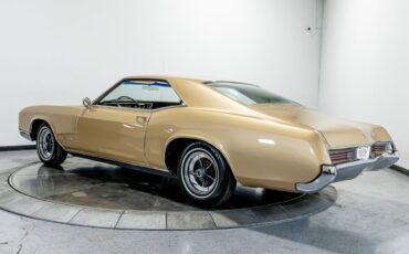 Buick-Riviera-1966-Coupe-12
