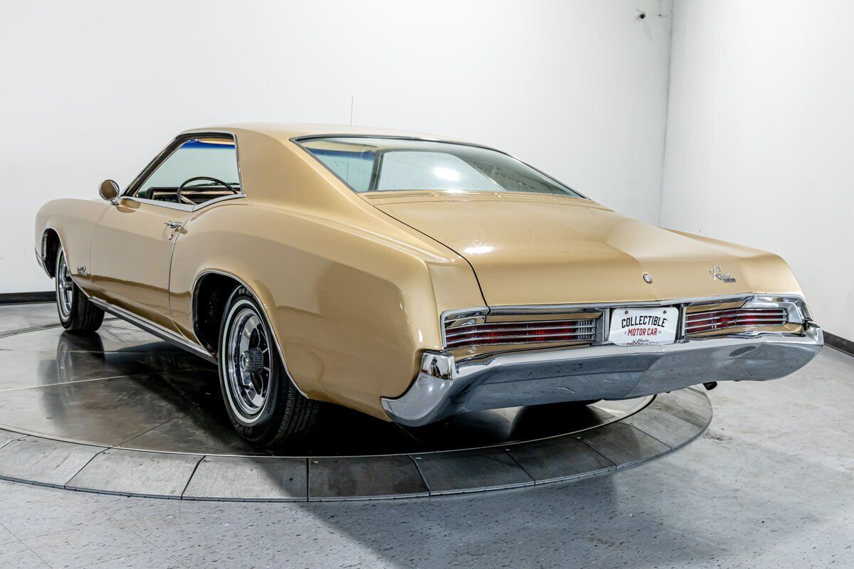Buick-Riviera-1966-Coupe-13