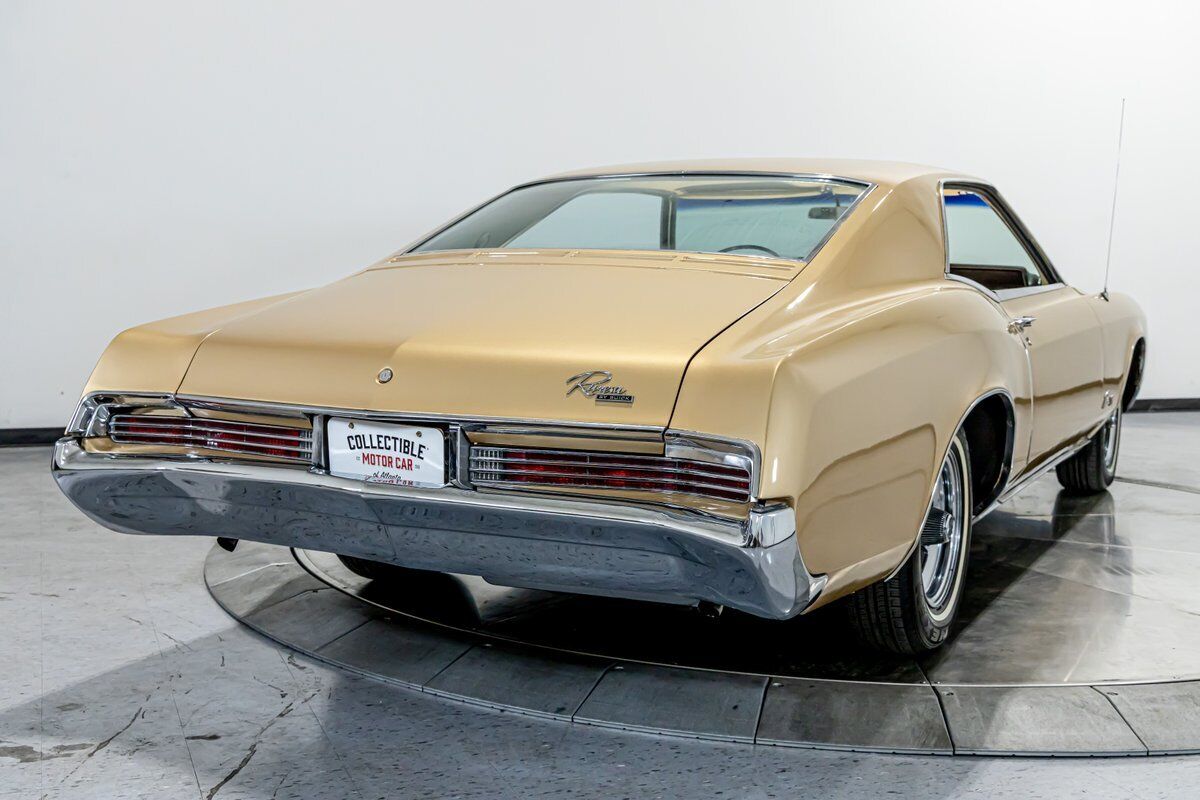 Buick-Riviera-1966-Coupe-15