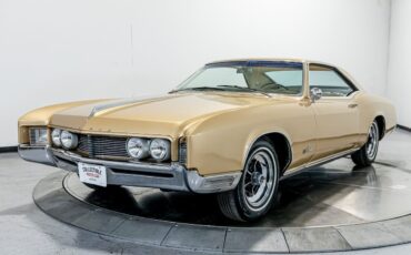 Buick-Riviera-1966-Coupe-22