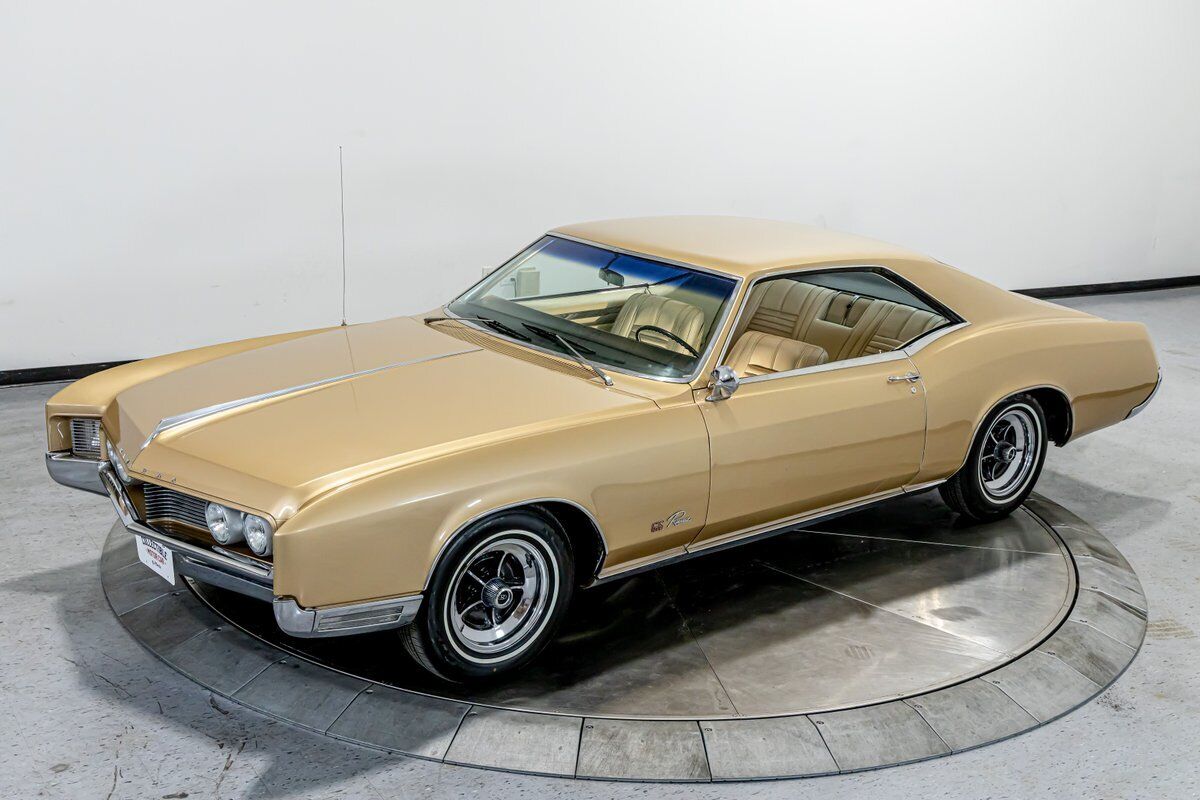 Buick-Riviera-1966-Coupe-23