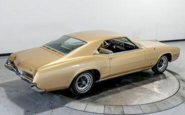Buick-Riviera-1966-Coupe-26