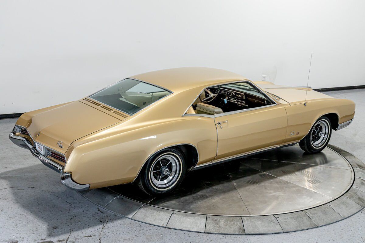Buick-Riviera-1966-Coupe-26