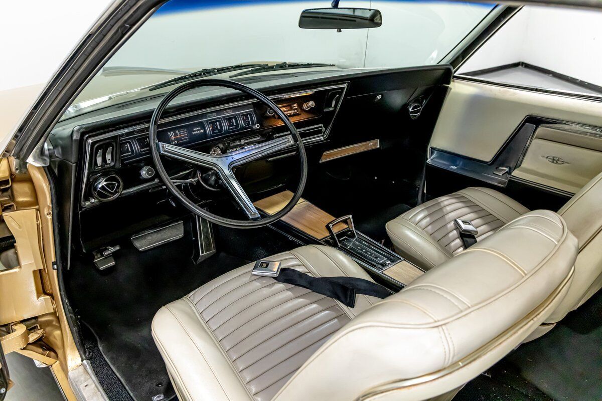Buick-Riviera-1966-Coupe-3
