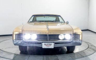 Buick-Riviera-1966-Coupe-34
